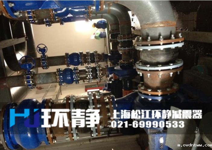 DN200<a href=//m.ovdntww.com target=_blank class=infotextkey>橡胶软接头</a>安装实图