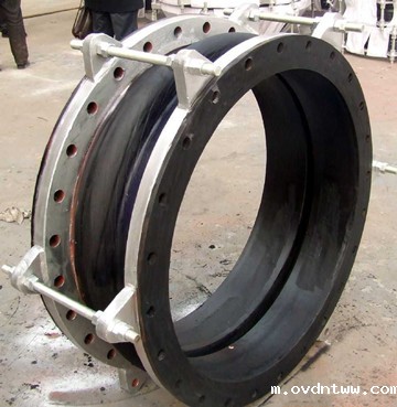 大口径橡胶接头