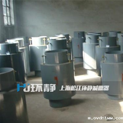 无约束波纹补偿器